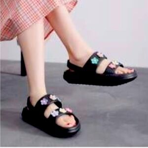 SHEIN Multi-Way Floral Slides